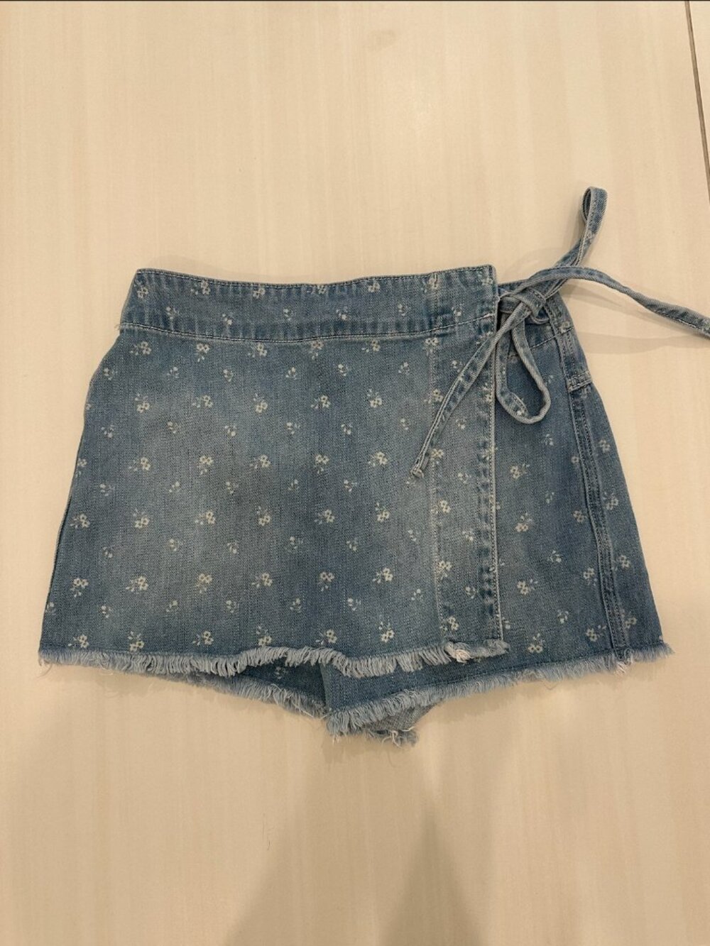 altar’d state dylan floral side tie denim skort NWOT size S